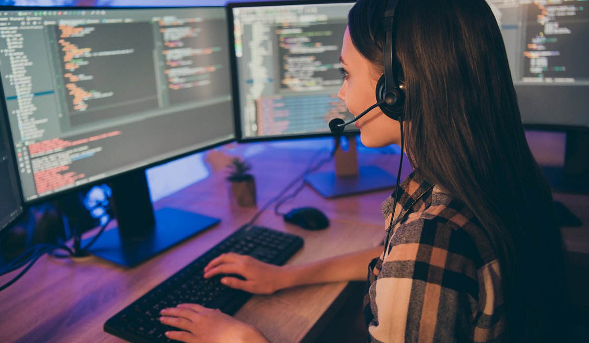 Fach&shy;informatiker/-in für Anwendungs&shy;entwicklung