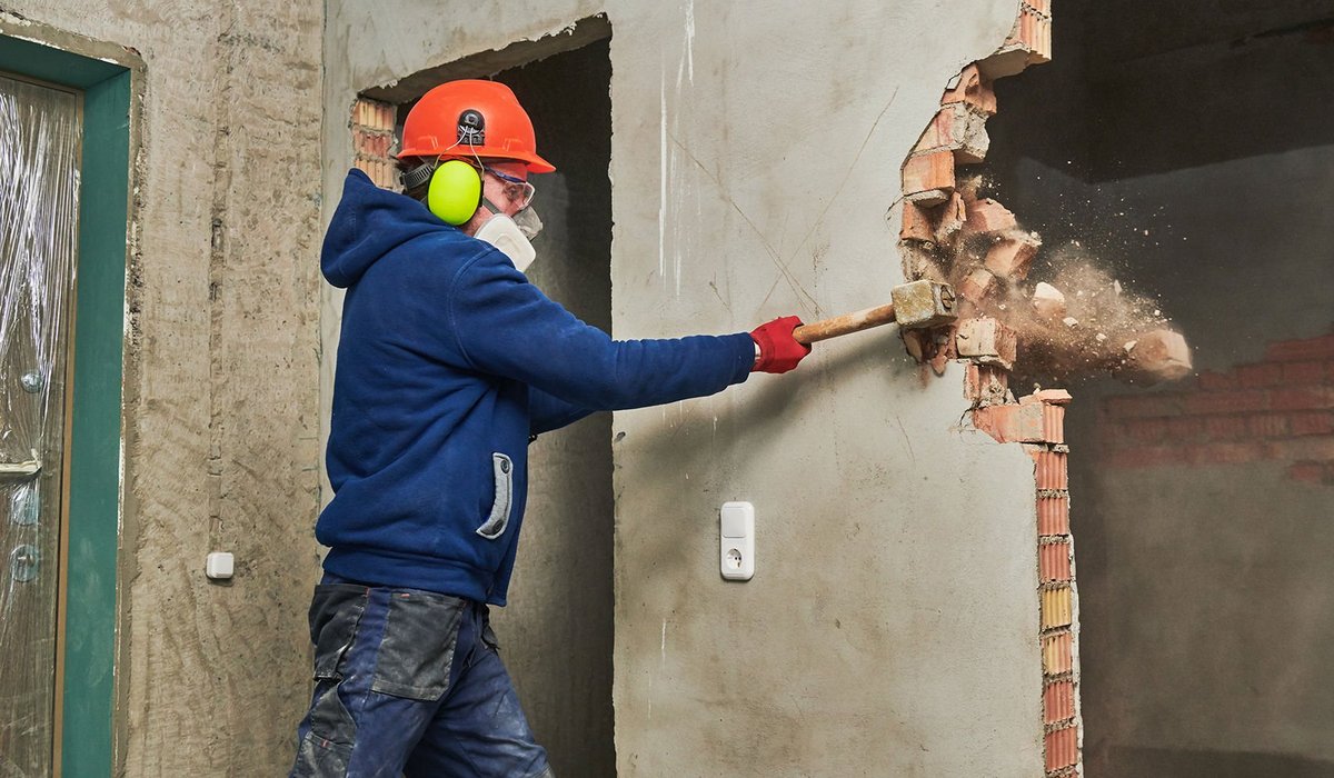 Bauwerks&shy;mechaniker/-in für Abbruch &shy;und Betontrenn&shy;technik