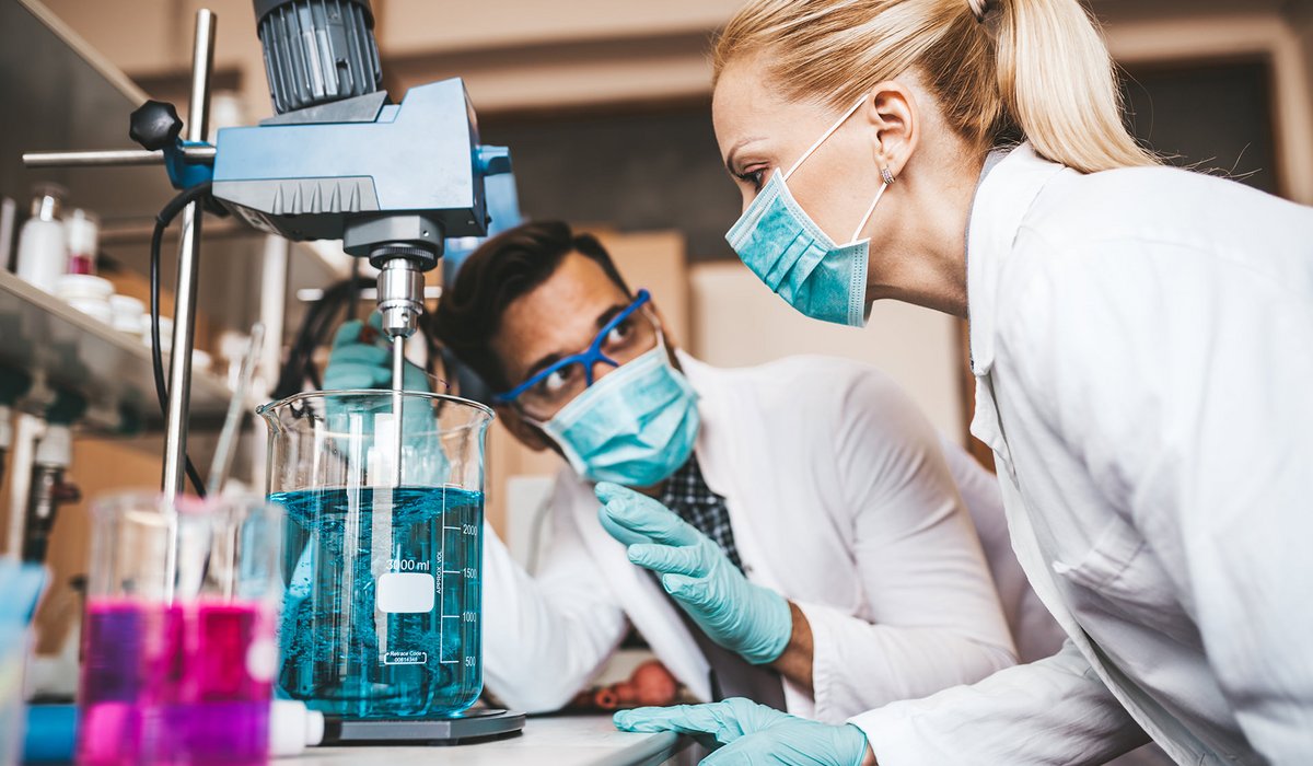 Chemie&shy;laborant/-in