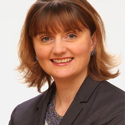 Dr. Klaudia Kamrad-Schaack